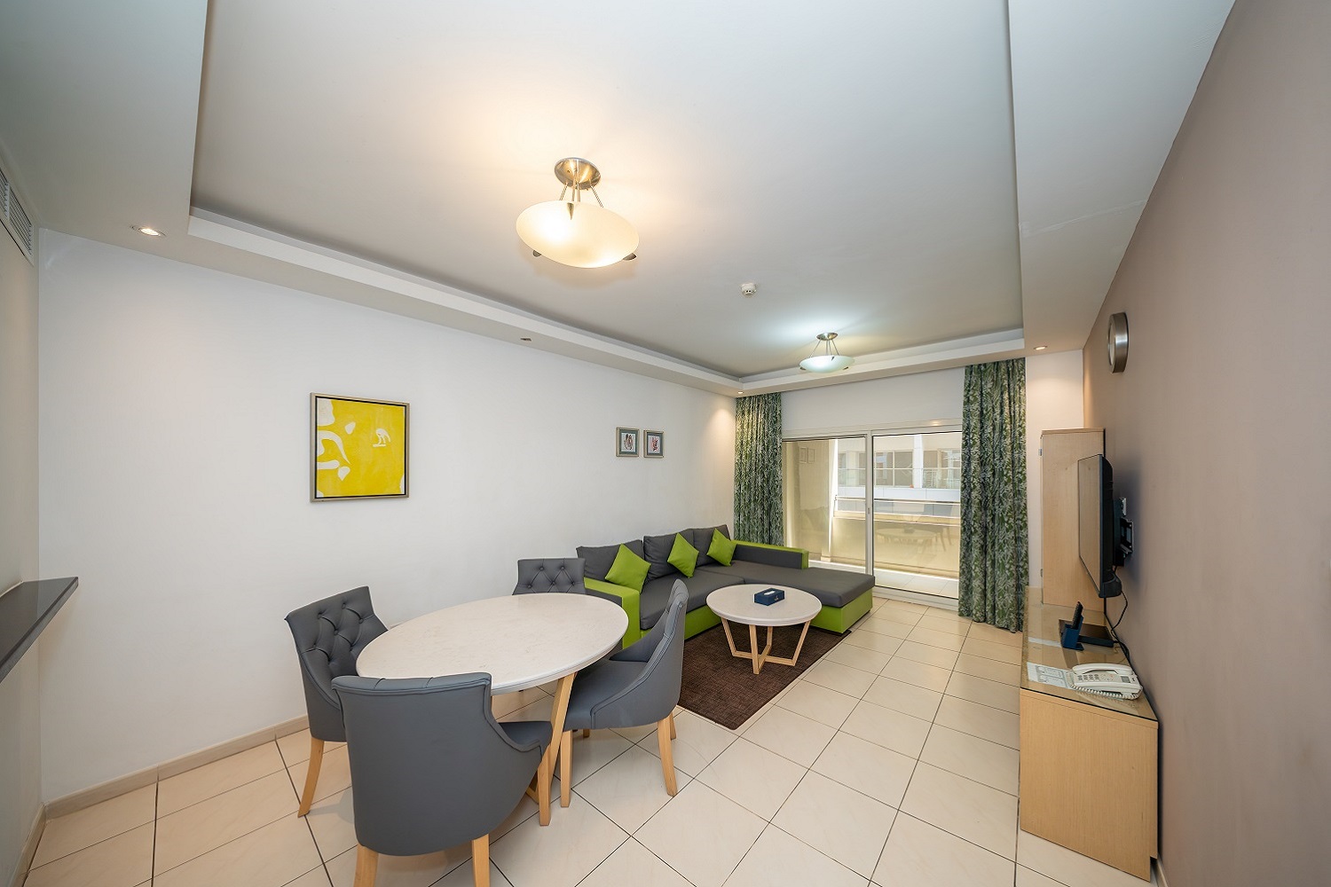 One Bedroom Apartment